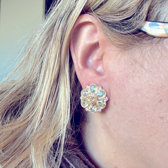 Versace La Medusa Greca Crystals Earrings - Picture 3 of 5